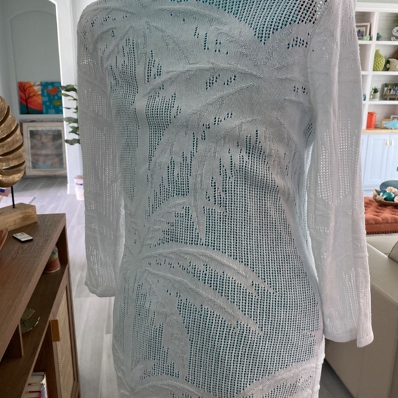 Beautiful White Pointelle Cardigan with Palm Design Sz S - Picture 4 of 7